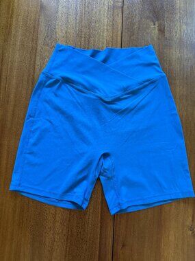 Sunzel Crossover Waist Biker Shorts - Size Medium - Blue